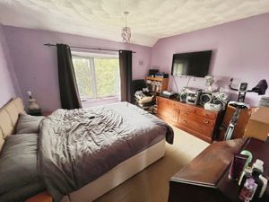 Bedroom 1- click for photo gallery